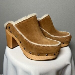 UGG® Aubriana Shearling Suede Clogs Size 9